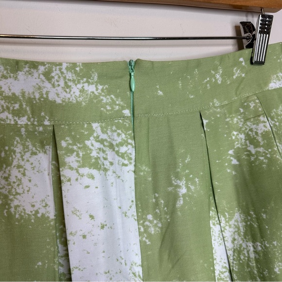 Retro Pinup Style Alpine Mountain Print Pleated Circle Skirt Modcloth? - Picture 5 of 6